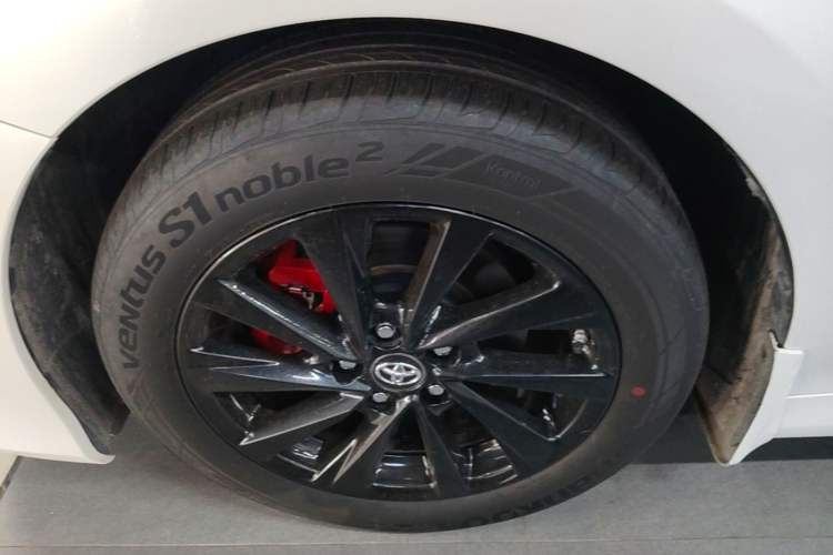 Used Toyota Camry 2021 2.0G Luxury Edition Left Front Wheel Hub