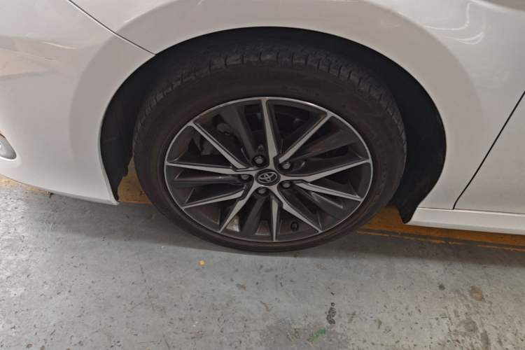 Used Toyota Camry 2021 2.5G Luxury Edition Left Front Wheel Hub
