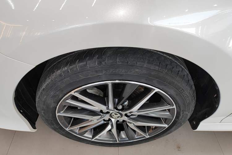 Used Toyota Camry 2021 2.5G Luxury Edition Left Front Wheel Hub