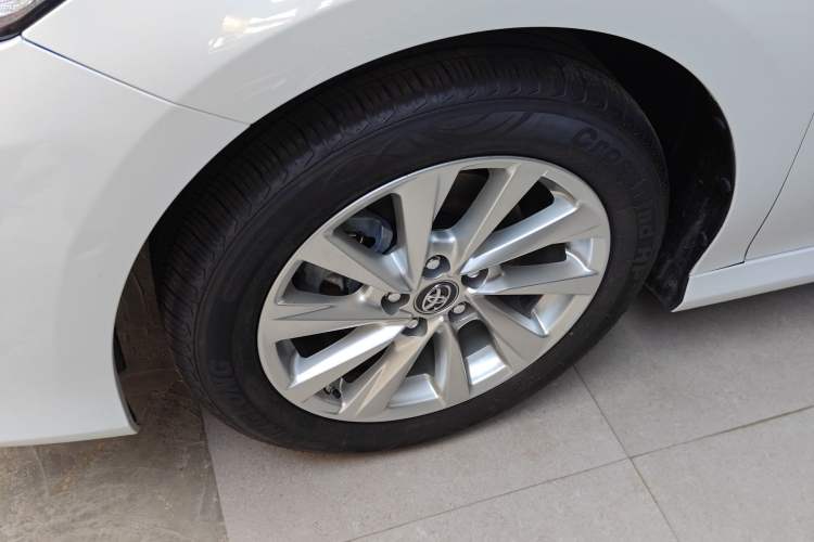 Used Toyota Camry 2021 Dual-Motor 2.5 HGVP Leading Edition Left Front Wheel Hub