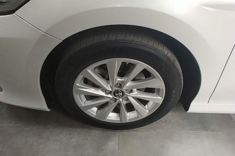 Used Toyota Camry 2021 2.0G Luxury Edition Left Front Wheel Hub