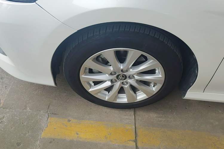 Used Toyota Camry 2021 2.0G Luxury Edition Left Front Wheel Hub
