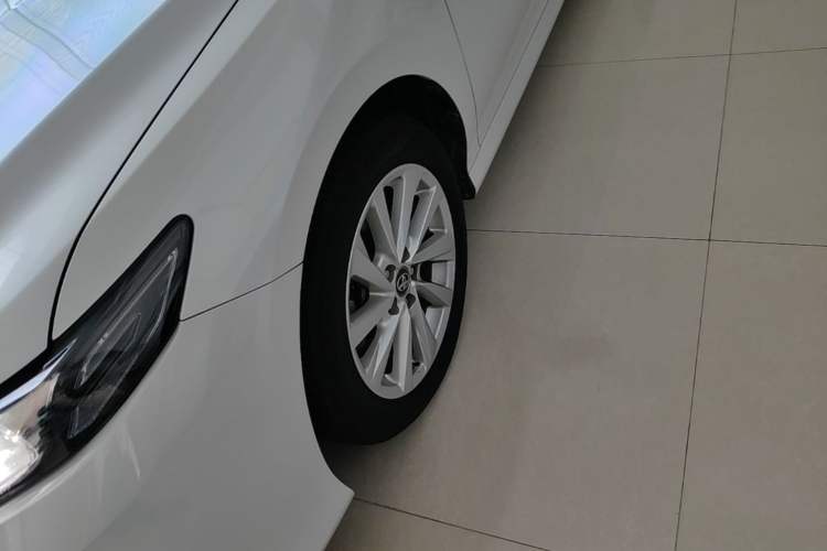 Used Toyota Camry 2021 2.0G Luxury Edition Left Front Wheel Hub