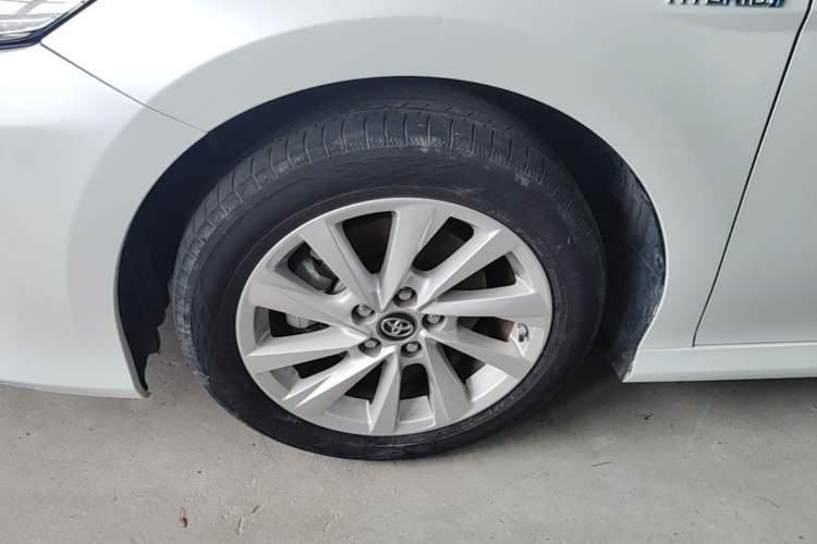 Used Toyota Camry 2021 Dual-Motor 2.5 HGVP Leading Edition Left Front Wheel Hub