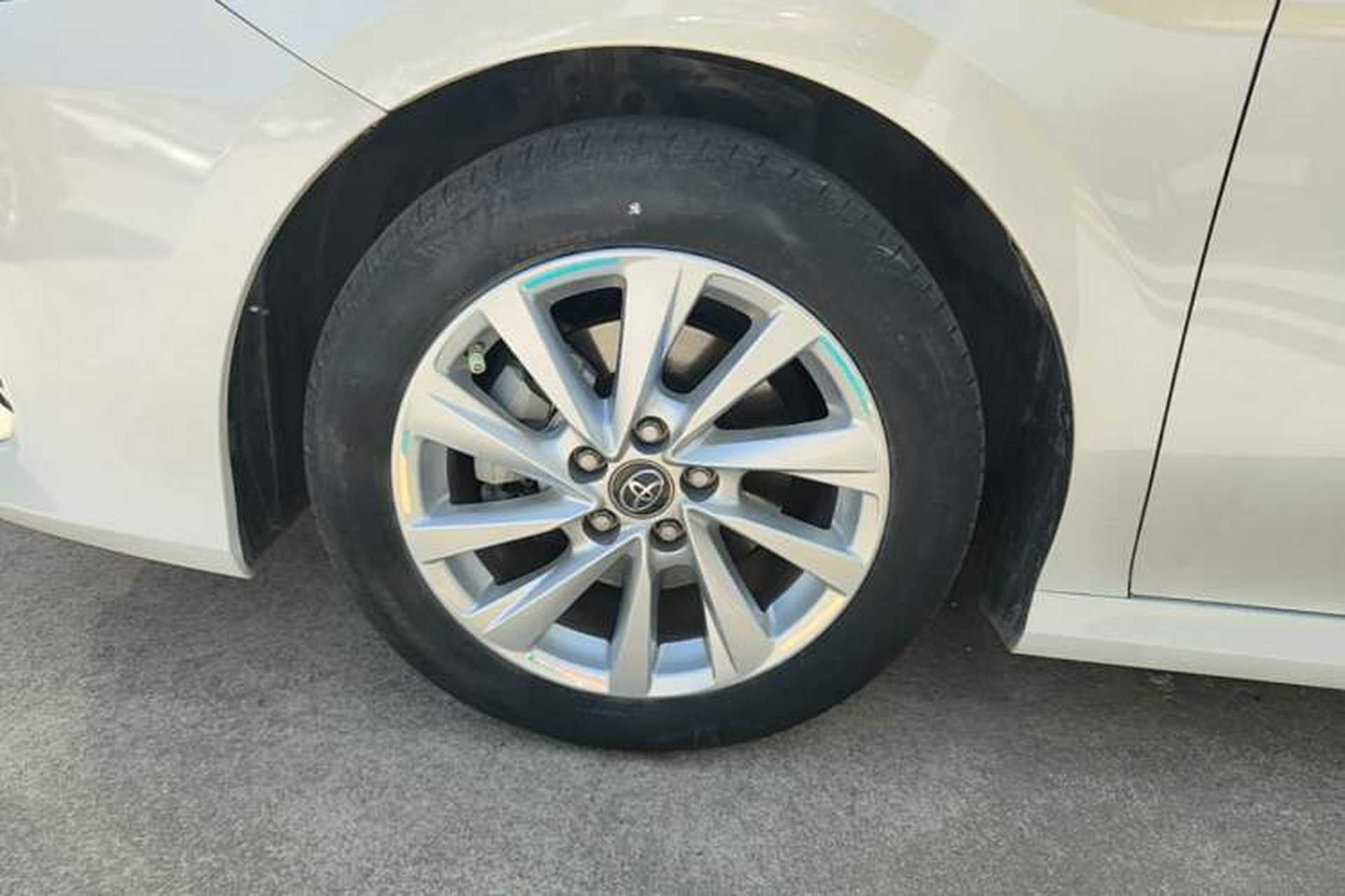 Used Toyota Camry 2021 2.0G Luxury Edition Left Front Wheel Hub