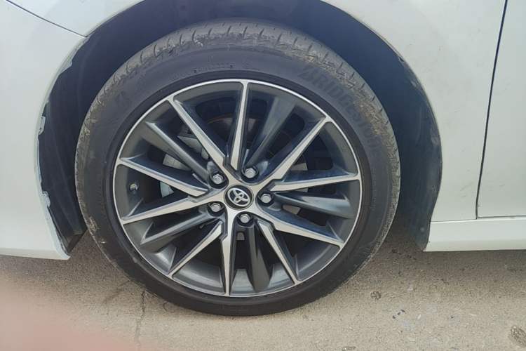 Used Toyota Camry 2021 2.5G Luxury Edition Left Front Wheel Hub