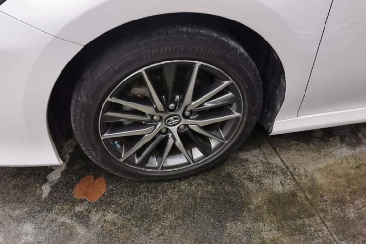 Used Toyota Camry 2021 2.5G Luxury Edition Left Front Wheel Hub