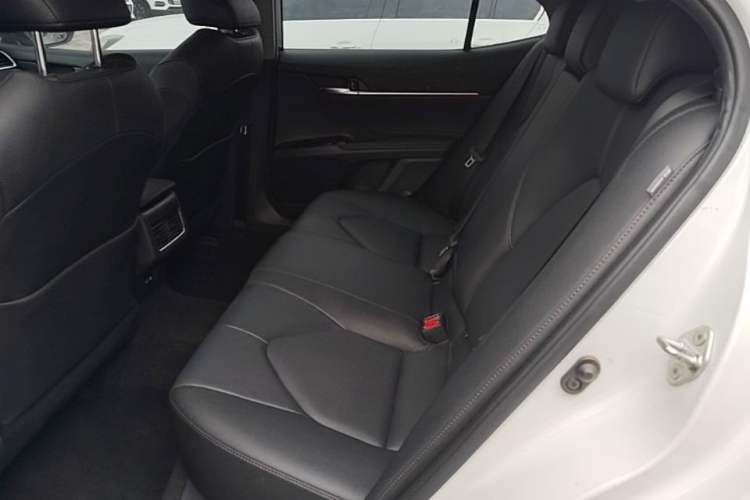 Used Toyota Camry 2021 2.0G Luxury Edition Left Rear Seat