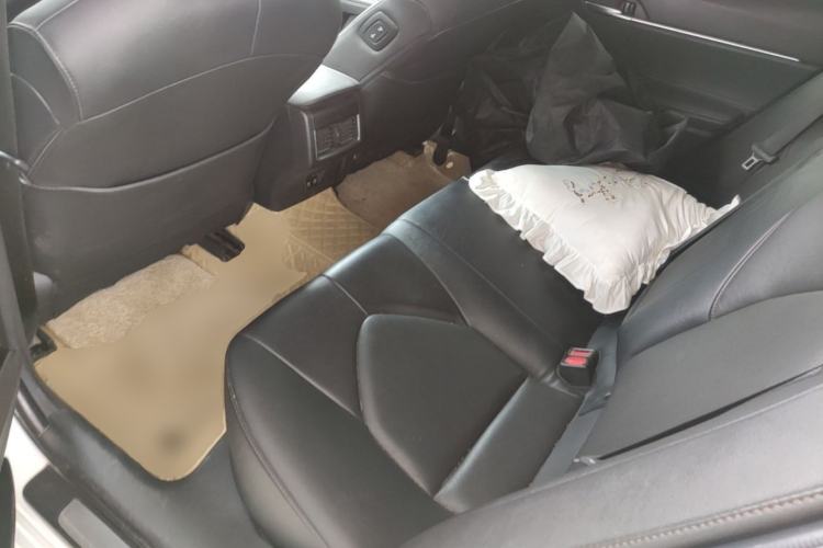 Used Toyota Camry 2021 2.5G Luxury Edition Left Rear Seat
