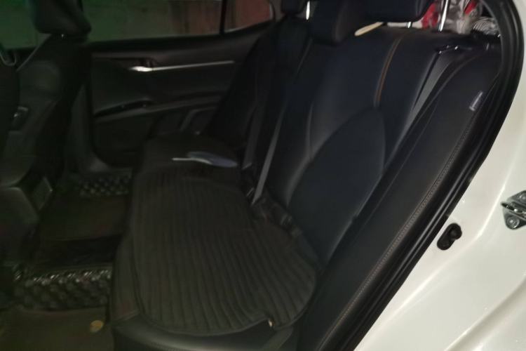 Used Toyota Camry 2021 2.0G Luxury Edition Left Rear Seat