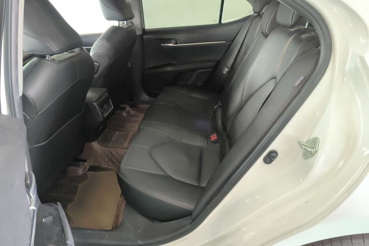 Used Toyota Camry 2021 2.0G Luxury Edition Left Rear Seat