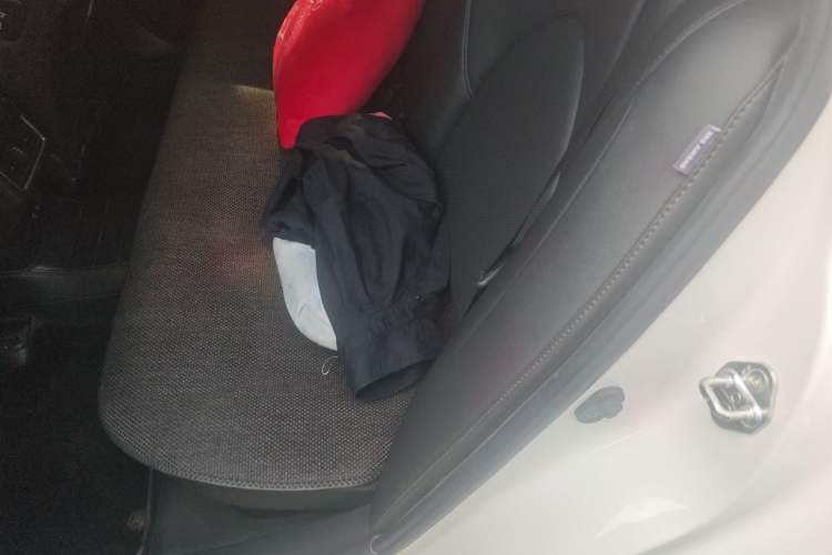 Used Toyota Camry 2021 Dual-Motor 2.5HG Luxury Edition Left Rear Seat