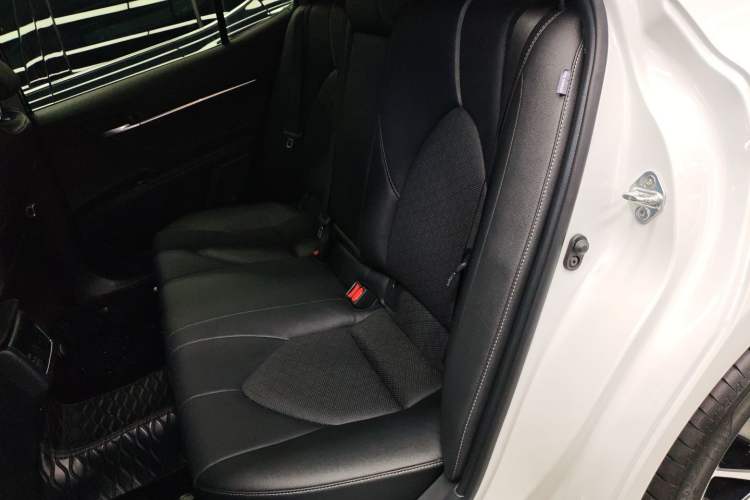 Used Toyota Camry 2021 2.5S Fēngshàng Edition Left Rear Seat