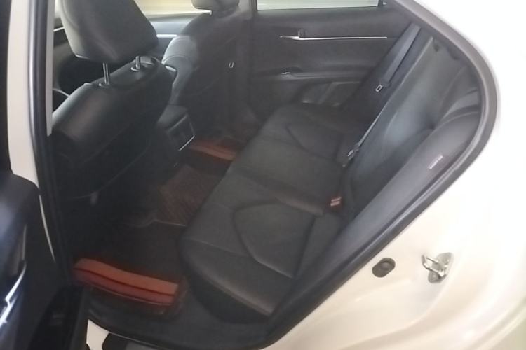 Used Toyota Camry 2021 2.5G Luxury Edition Left Rear Seat