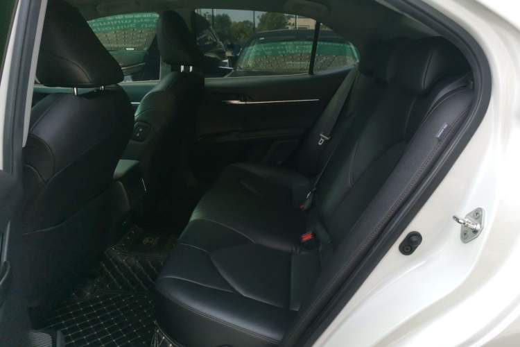 Used Toyota Camry 2021 2.0G Luxury Edition Left Rear Seat