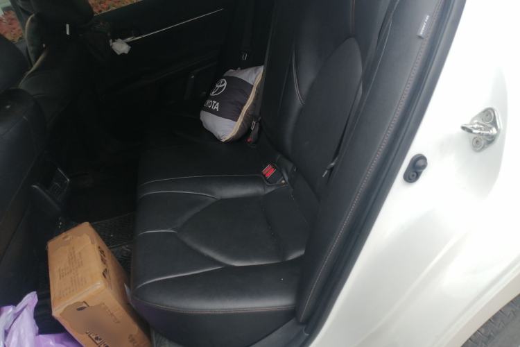 Used Toyota Camry 2021 2.0G Luxury Edition Left Rear Seat