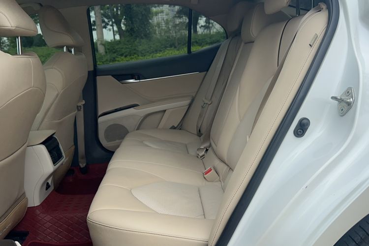 Used Toyota Camry 2021 2.0G Luxury Edition Left Rear Seat