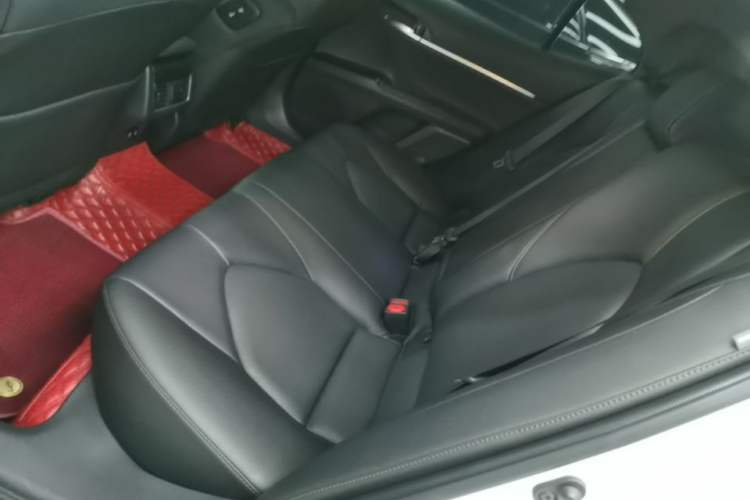 Used Toyota Camry 2021 2.0G Luxury Edition Left Rear Seat
