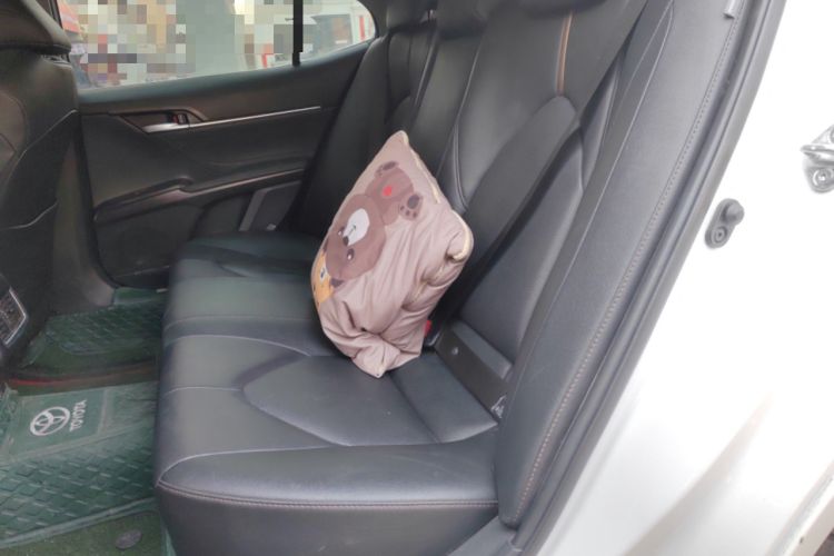 Used Toyota Camry 2021 2.5G Luxury Edition Left Rear Seat