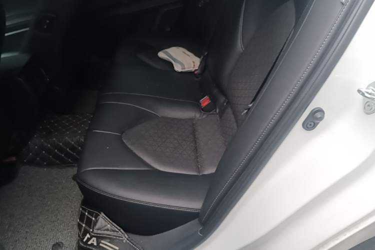Used Toyota Camry 2021 2.5S Fēngshàng Edition Left Rear Seat