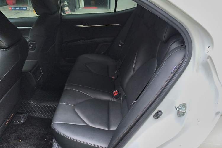 Used Toyota Camry 2021 2.0G Luxury Edition Left Rear Seat