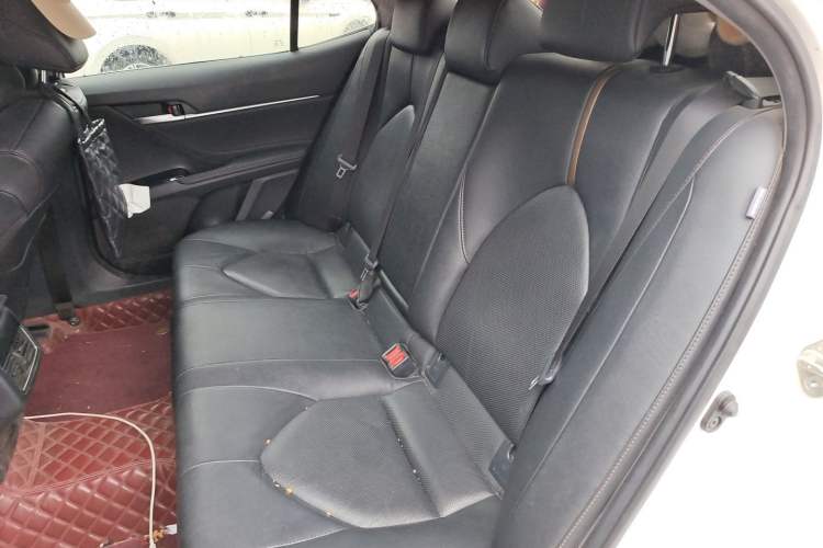 Used Toyota Camry 2021 2.0G Luxury Edition Left Rear Seat