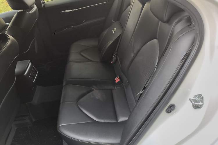 Used Toyota Camry 2021 2.0G Luxury Edition Left Rear Seat