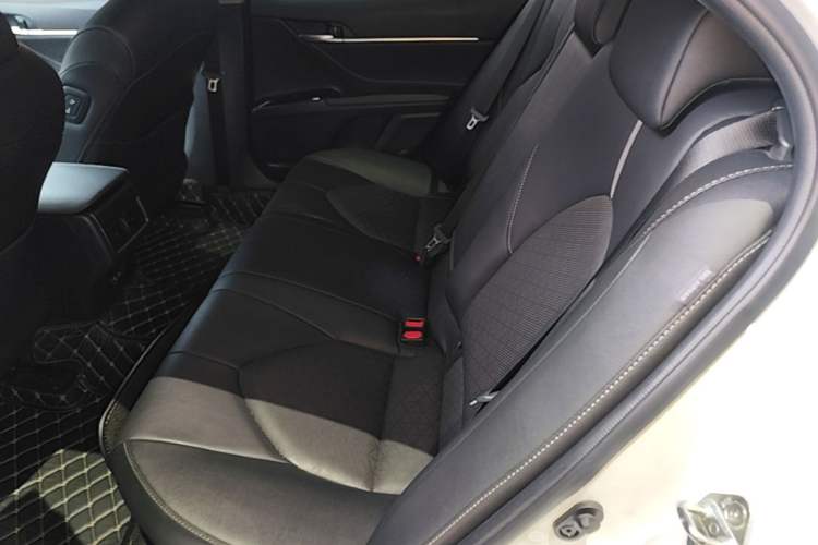 Used Toyota Camry 2021 Dual-Motor 2.5HS Fēngshàng Edition Left Rear Seat