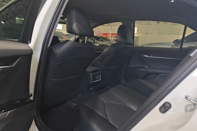Used Toyota Camry 2021 2.0G Luxury Edition Left Rear Seat