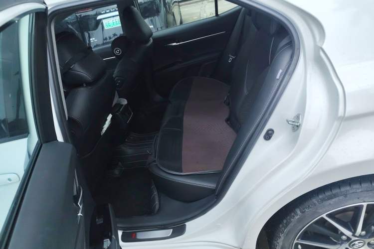 Used Toyota Camry 2021 2.5S Fēngshàng Edition Left Rear Seat