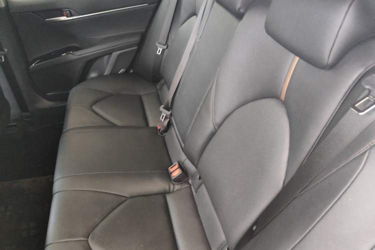 Used Toyota Camry 2021 2.0G Luxury Edition Left Rear Seat