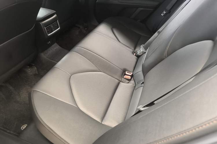 Used Toyota Camry 2021 Dual-Motor 2.5HG Luxury Edition Left Rear Seat