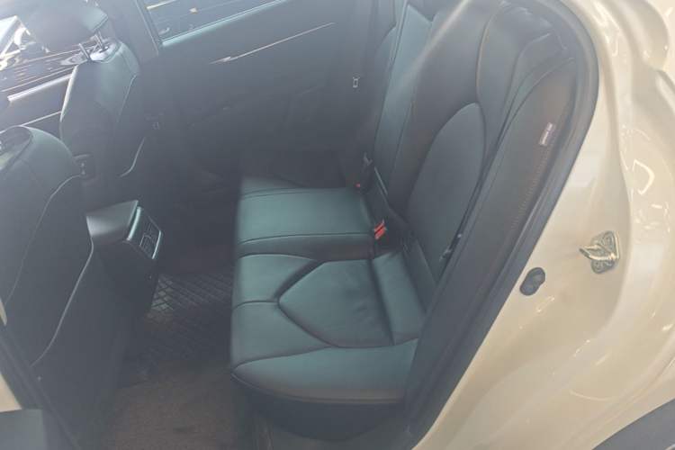 Used Toyota Camry 2021 2.0G Luxury Edition Left Rear Seat