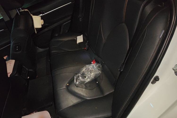 Used Toyota Camry 2021 2.5G Luxury Edition Left Rear Seat