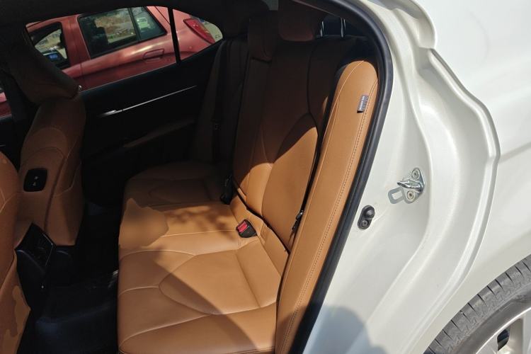Used Toyota Camry 2021 2.0G Luxury Edition Left Rear Seat