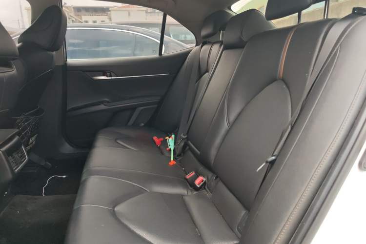 Used Toyota Camry 2021 2.0G Luxury Edition Left Rear Seat