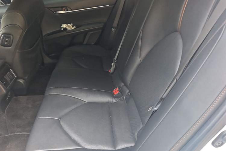 Used Toyota Camry 2021 2.0G Luxury Edition Left Rear Seat