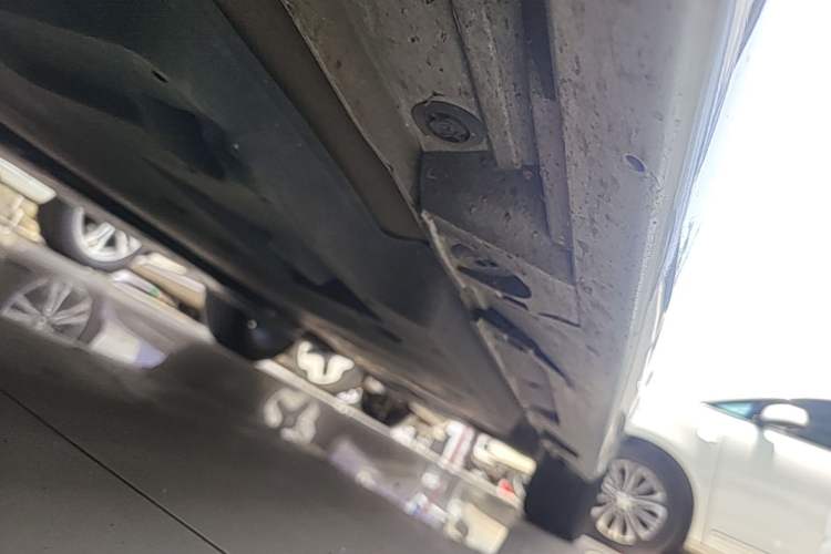 Used Toyota Camry 2021 2.5G Luxury Edition Left Side Sill