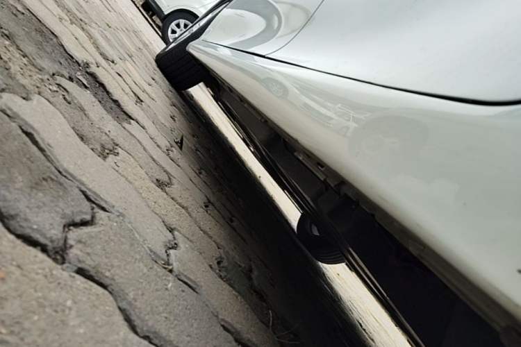 Used Toyota Camry 2021 2.0G Luxury Edition Left Side Sill