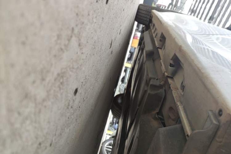 Used Toyota Camry 2021 2.5G Luxury Edition Left Side Sill