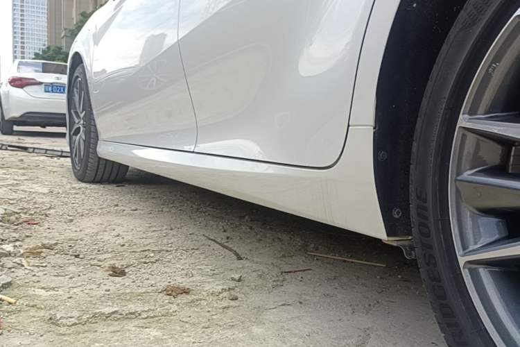 Used Toyota Camry 2021 2.5G Luxury Edition Left Side Sill