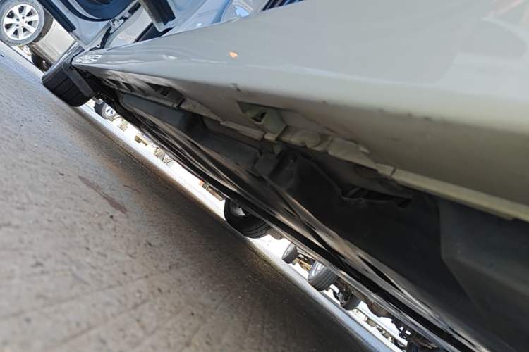 Used Toyota Camry 2021 2.0G Luxury Edition Left Side Sill