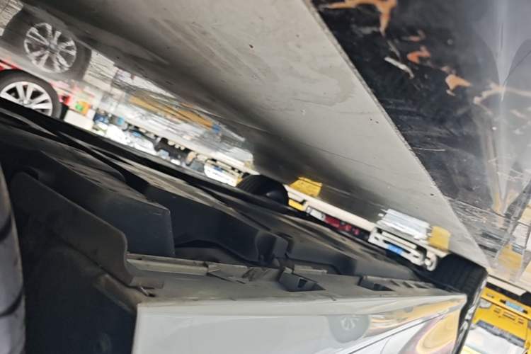 Used Toyota Camry 2021 Dual-Motor 2.5HG Luxury Edition Left Side Sill