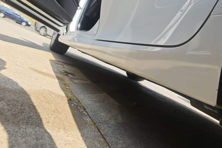 Used Toyota Camry 2021 Dual-Motor 2.5 HGVP Leading Edition Left Side Sill