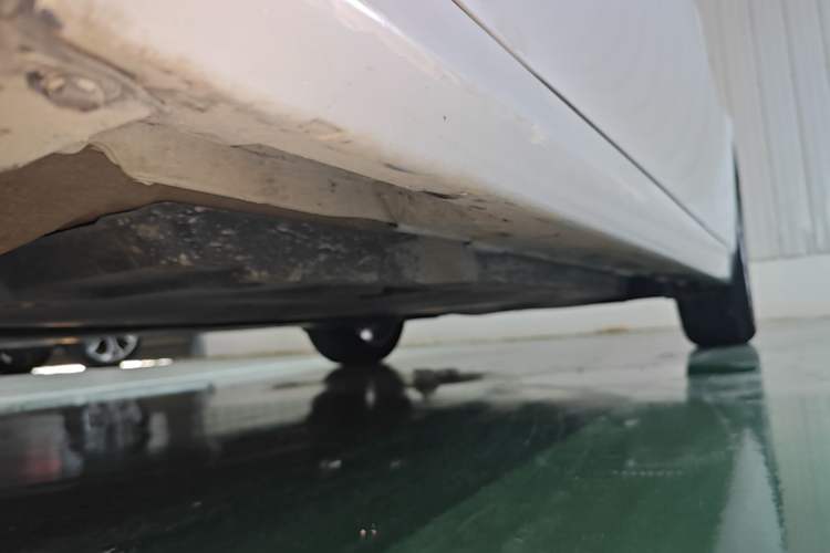 Used Toyota Camry 2021 2.0G Luxury Edition Left Side Sill