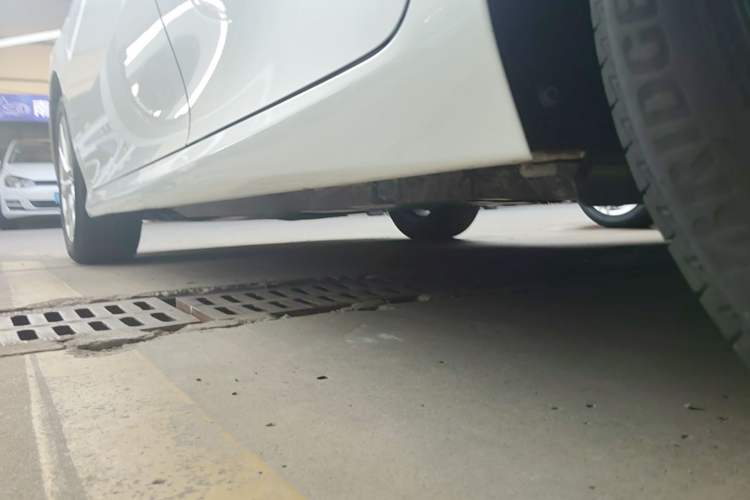 Used Toyota Camry 2021 2.0G Luxury Edition Left Side Sill