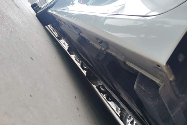 Used Toyota Camry 2021 Dual-Motor 2.5 HGVP Leading Edition Left Side Sill