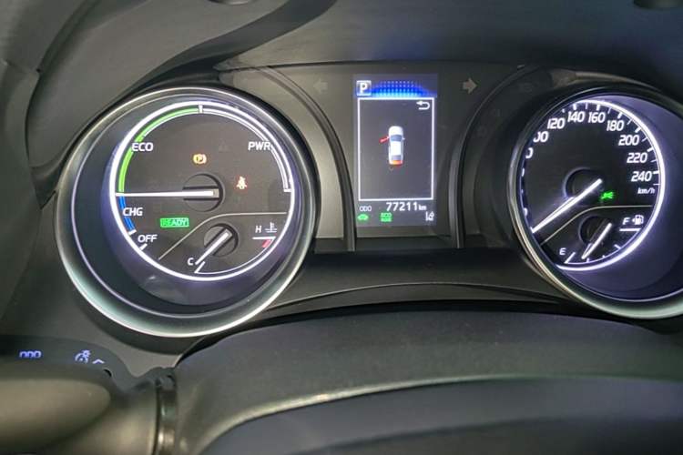 Used Toyota Camry 2021 Dual-Motor 2.5 HGVP Leading Edition Odometer Close Up