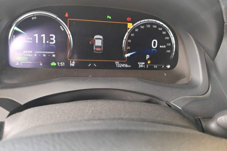 Used Toyota Camry 2021 Dual-Motor 2.5HG Luxury Edition Odometer Close Up