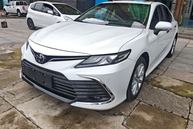 Used Toyota Camry 2021 2.0G Luxury Edition